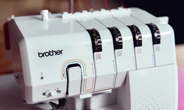 Impressive Brother AIRFLOW 3000 Overlocker 2024 - Image 4