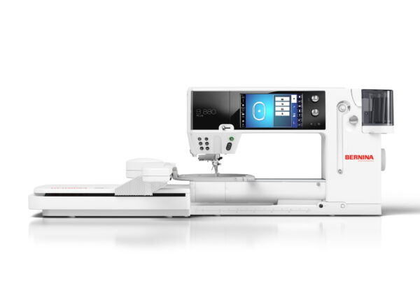 BERNINA 880 PLUS: Highest quality in sewing and embroidery - Image 3