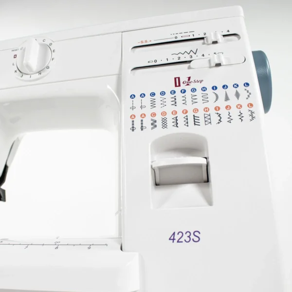 Janome 423S Sewing Machine - Image 2