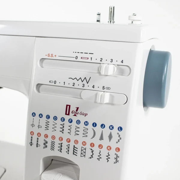 Janome 423S Sewing Machine - Image 3