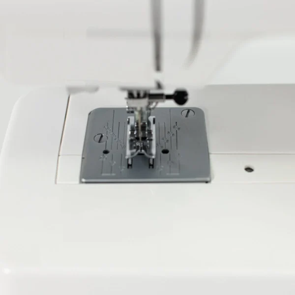 Janome J3-18 Sewing Machine - Image 8